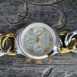 Michael Kors Women's Silver Dial Stainless Steel Band Watch MK3199