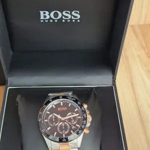 Hugo Boss Men’s Analog Stainless Steel Black Dial Watch 1513757