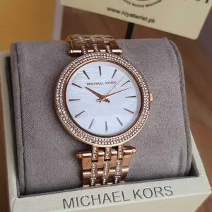 Michael Kors Women’s Quartz Stainless Steel Mother of Pearl Dial 39mm Watch MK3220