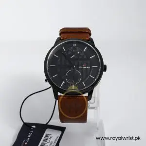 Tommy Hilfiger Men’s Quartz Leather Strap Black Dial 44mm Watch 1791604