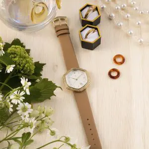 LOV-IN BOUQUET Japan Women’s Quartz Leather Strap White Dial 35mm Watch LVB126H3 - Image 7