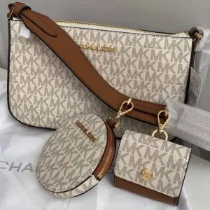 Alternative view of Michael Kors Jet Set Logo Crossbody Bag with Case for Apple AirPods Pro – Vanilla/Acorn (Size: W:9.5cm H:5.5cm D:2.25cm) 35S2GTVC1B-1