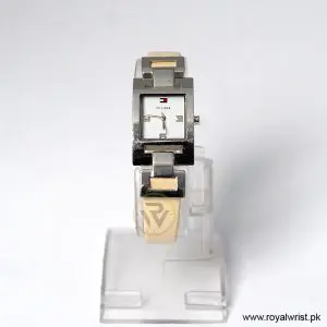 Tommy Hilfiger Women’s Quartz Beige Leather Strap White Dial 24mm Watch 1780993/1 (Like New)