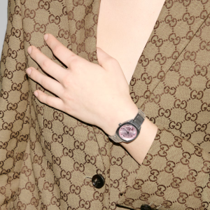 Gucci Women's Quartz Stainless Steel Pink Dial 29mm Watch YA142511 - Image 4