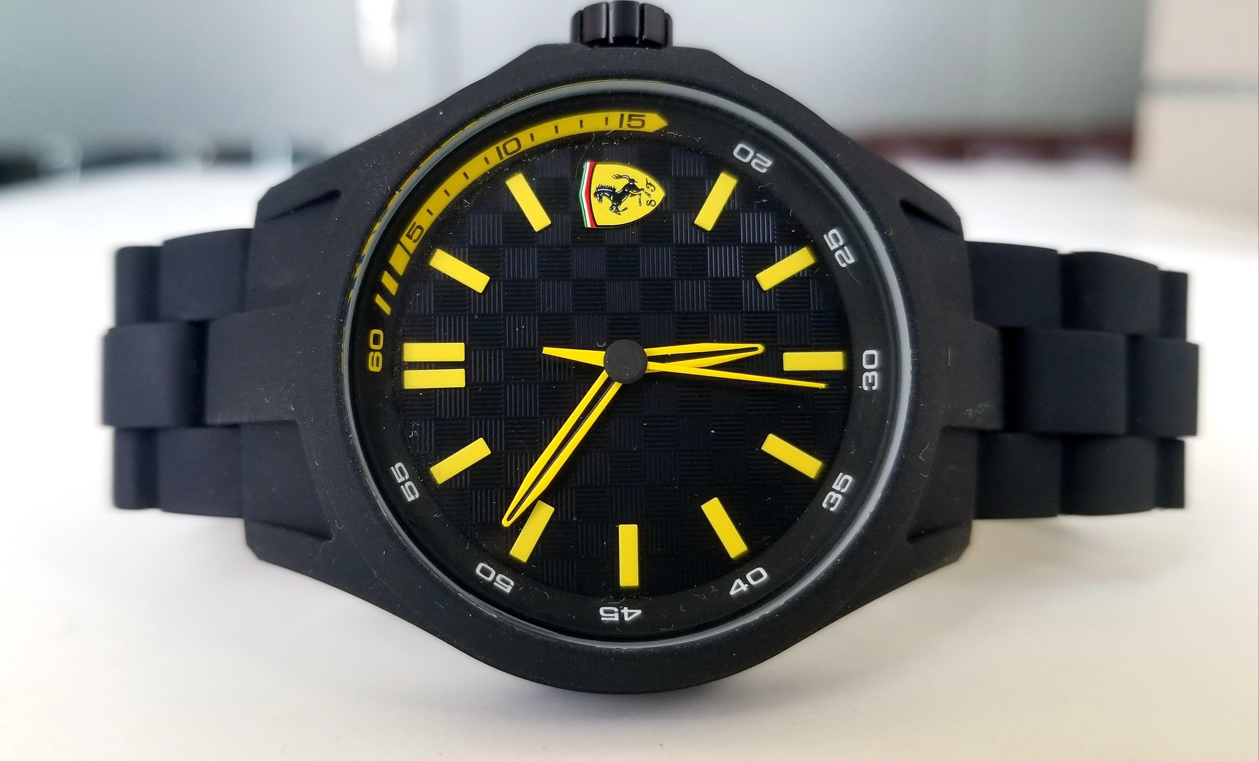Scuderia Ferrari Men's 0830156 Pit Crew Black Watch with Link Bracelet ...