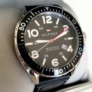 Tommy Hilfiger Men's 1791131 Casual Sport Analog Display Quartz Black Watch
