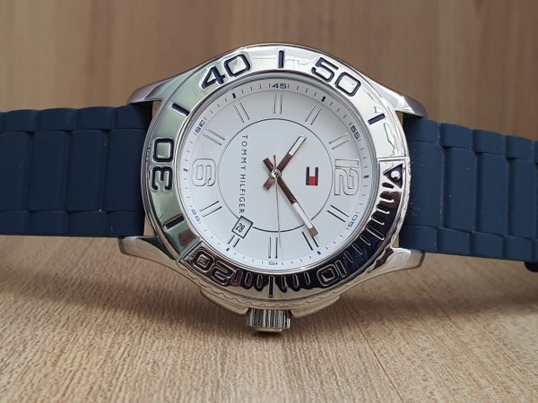 Tommy Hilfiger Men’s watch White Dial Blue Silicone Strap 43mm Watch 1790992