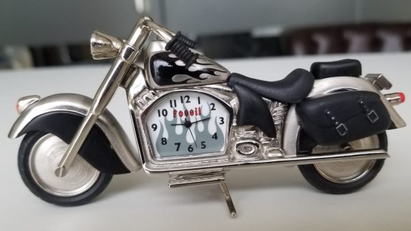 Fossil Novelty Motorcycle Desk Clock with Flames and Bags