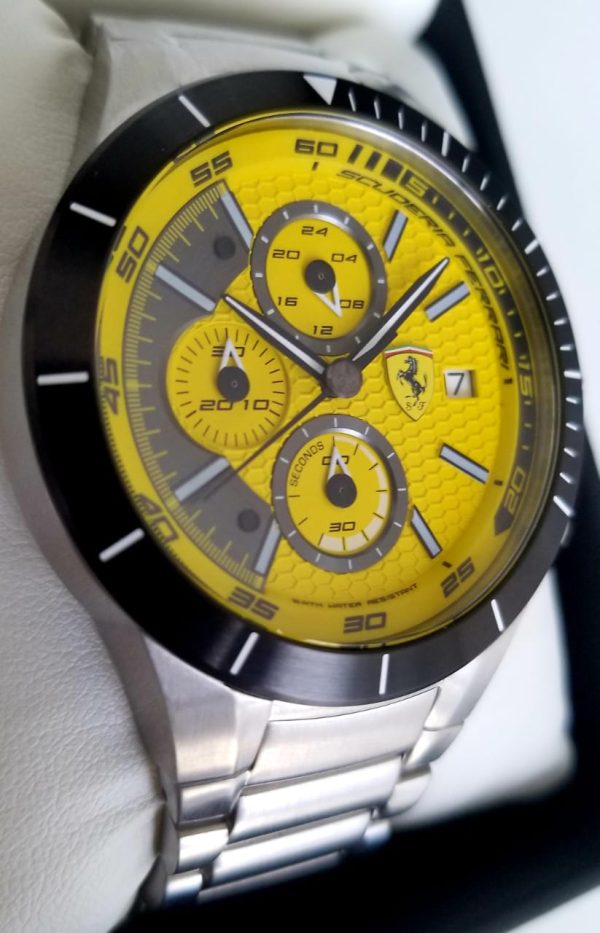 Scuderia Ferrari Analog Yellow Dial Men's Watch - 830268