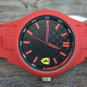 Ferrari Men's 0830157 Red Silicone Analog Quartz Watch