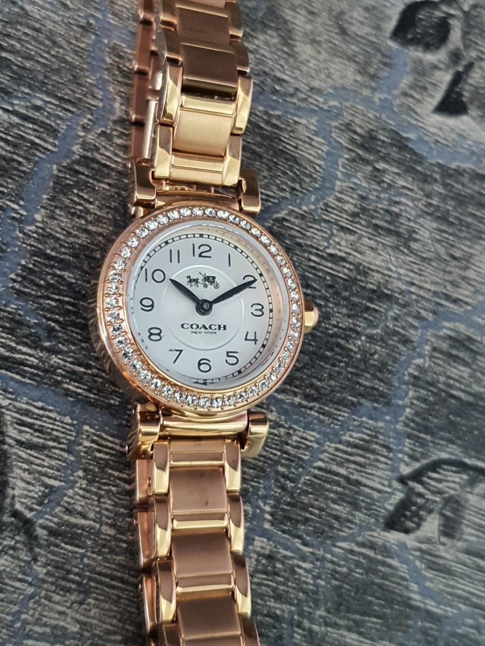 Coach madison sale watch rose gold