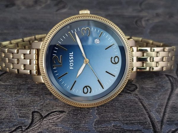 Fossil Women's Watch, Analog Display and Stainless Steel Strap Quartz Leftover