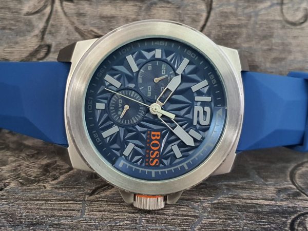 Hugo Boss Men's Multi dial Quartz Watch with Rubber Strap 1513348