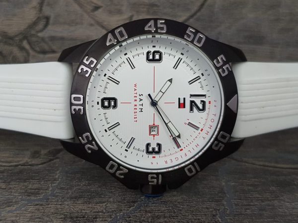 Tommy Hilfiger Men's White Silicone Strap Watch TH2221341482/2
