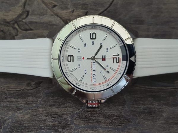 Tommy Hilfiger Men’s Analog White Silicone Watch TH1791000J