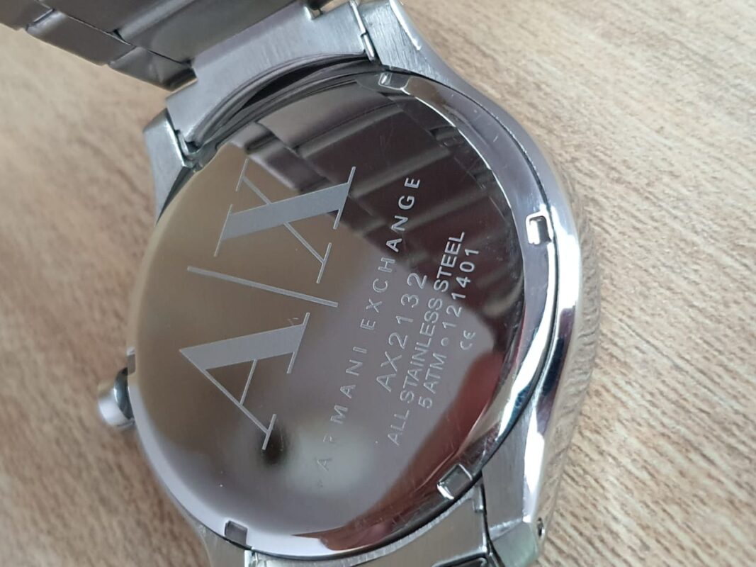 ax2132 watch