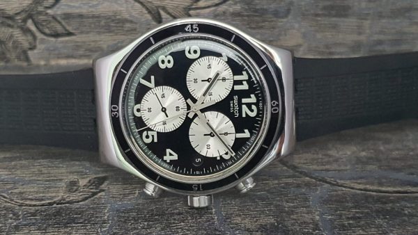 Swatch Men's Morena Swiss Made Black Watch YVS400