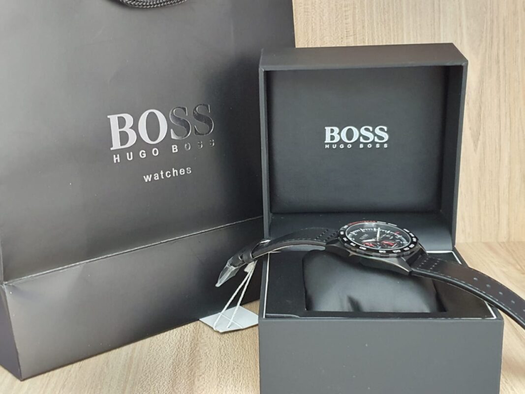 Hugo Boss Men's Chronograph Quartz Leather Strap Watch 1513662 ...