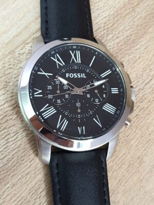 Fossil Men's Chronograph Leather Strap Black Dial Watch FS4812 ...