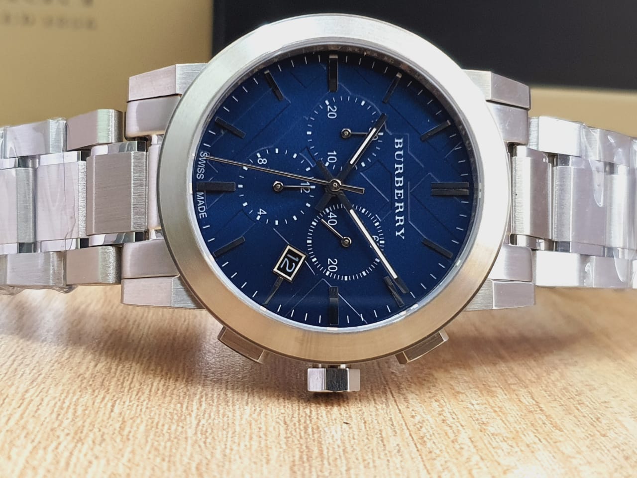 BURBERRY Men’s Swiss made Stainless Steel Blue Dial 42mm Watch BU9363 ...