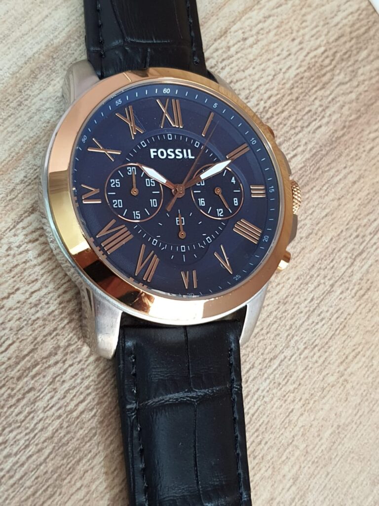 Fossil Men’s Chronograph Leather Band 44mm Watch FS5024 - Royalwrist.pk