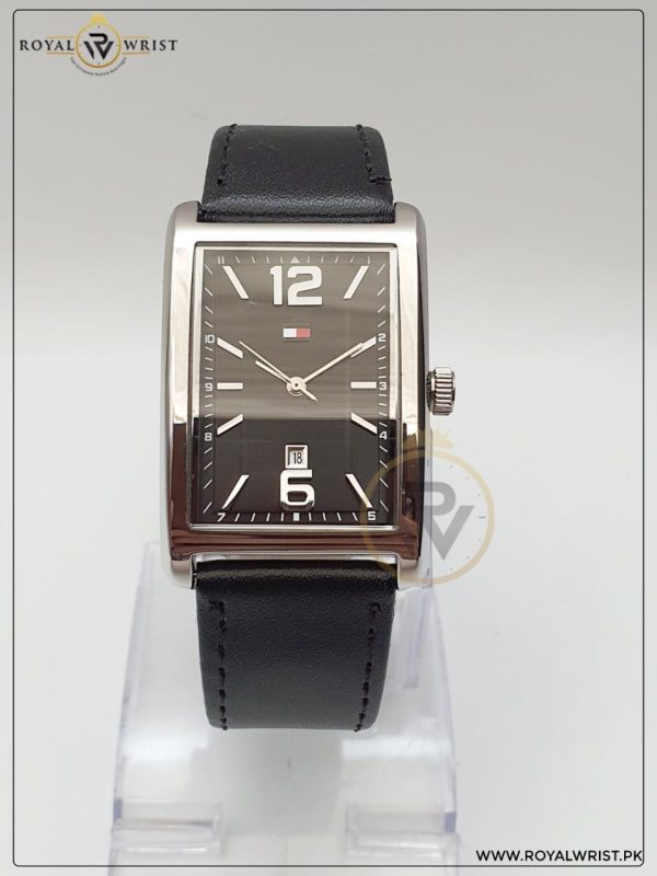 Tommy Hilfiger Men’s Quartz Leather Strap Black Dial 30mm Watch 1710277/2