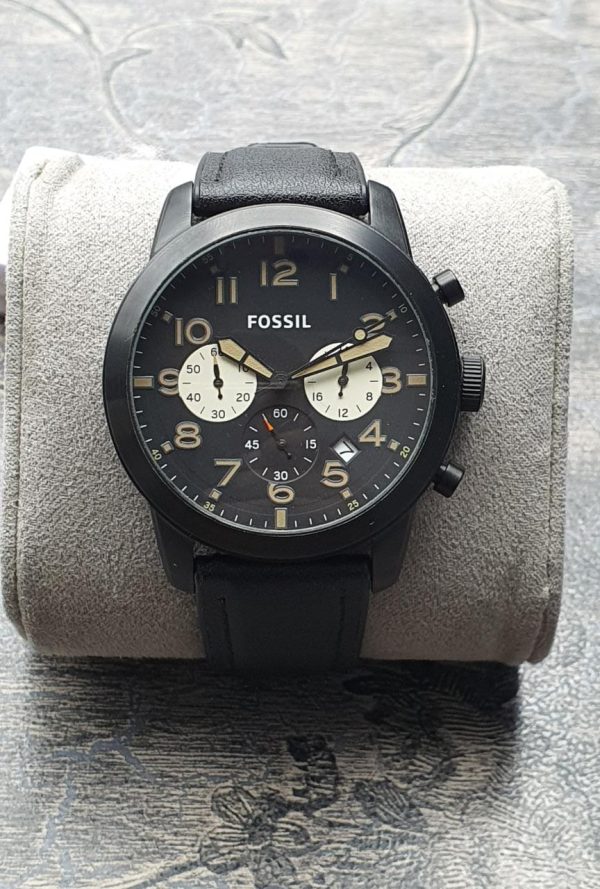 Fossil Men’s Quartz Leather Strap Black Dial 43mm Watch FS5143B