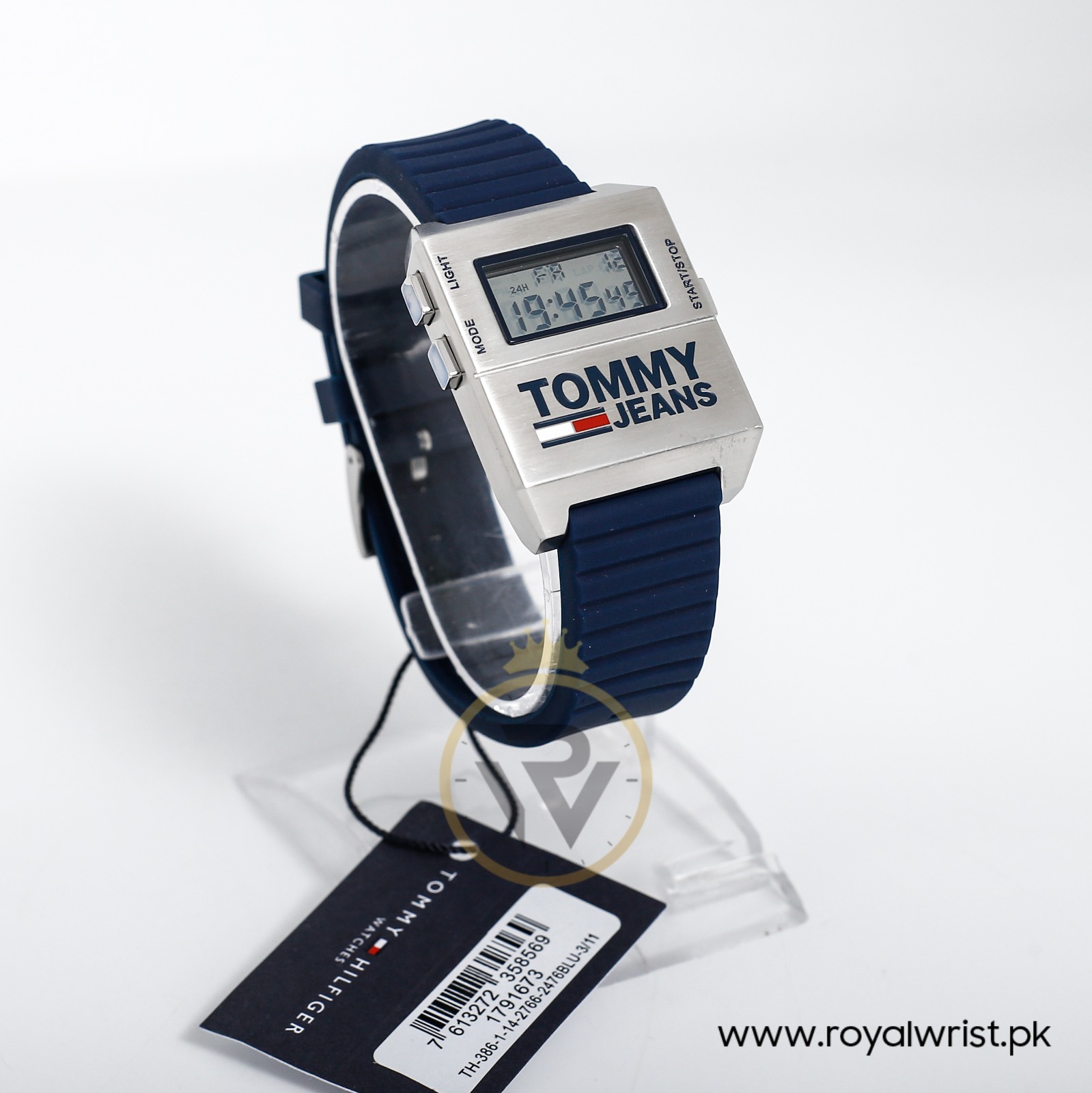 Tommy deals digital watches