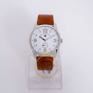 Tommy Hilfiger Men’s Quartz Brown Leather Strap White Dial 42mm Watch F90228
