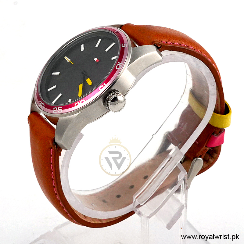 Tommy Hilfiger Women’s Quartz Brown Leather Strap Black Dial 42mm Watch 1781326 - Image 3