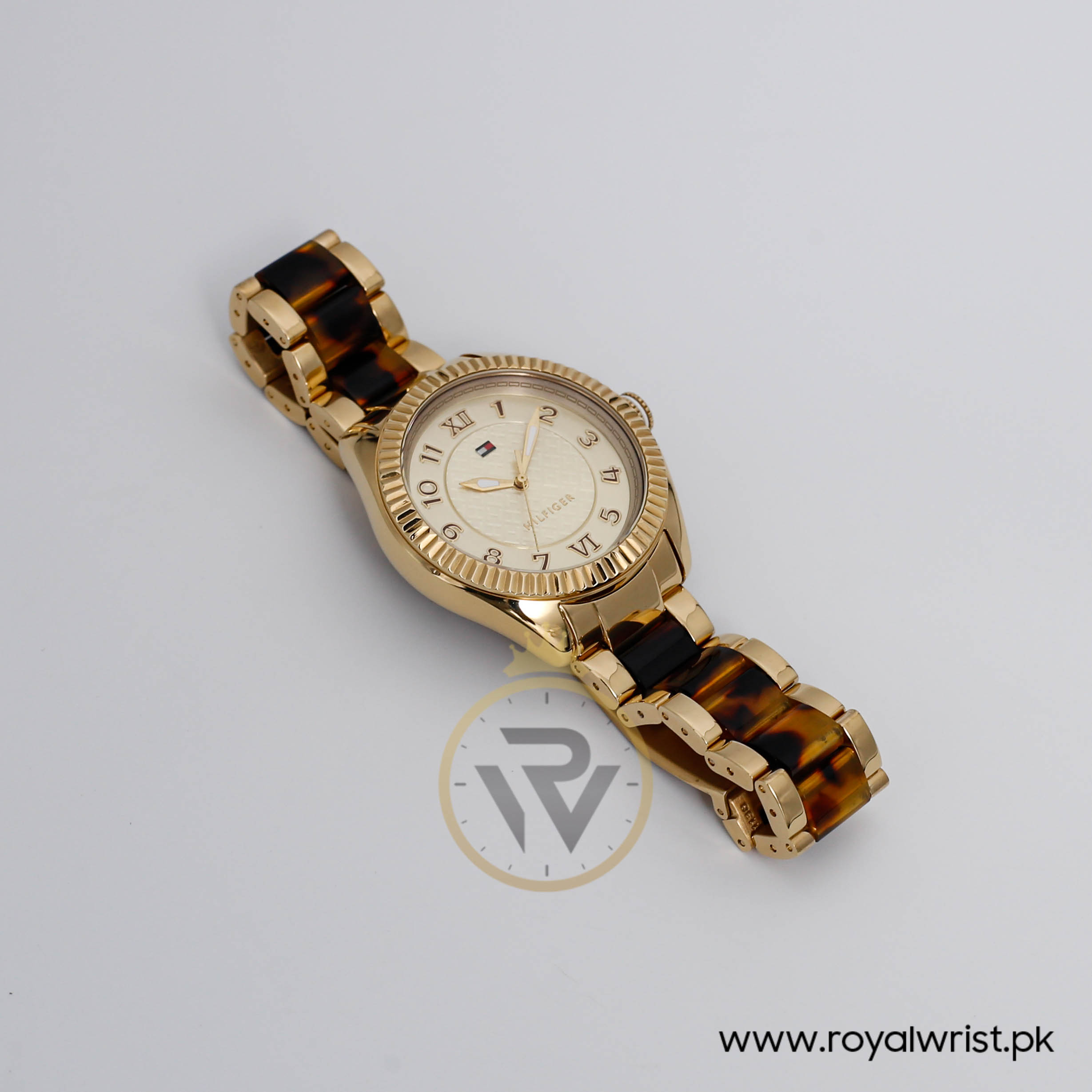 Gold wrist shop watch for ladies