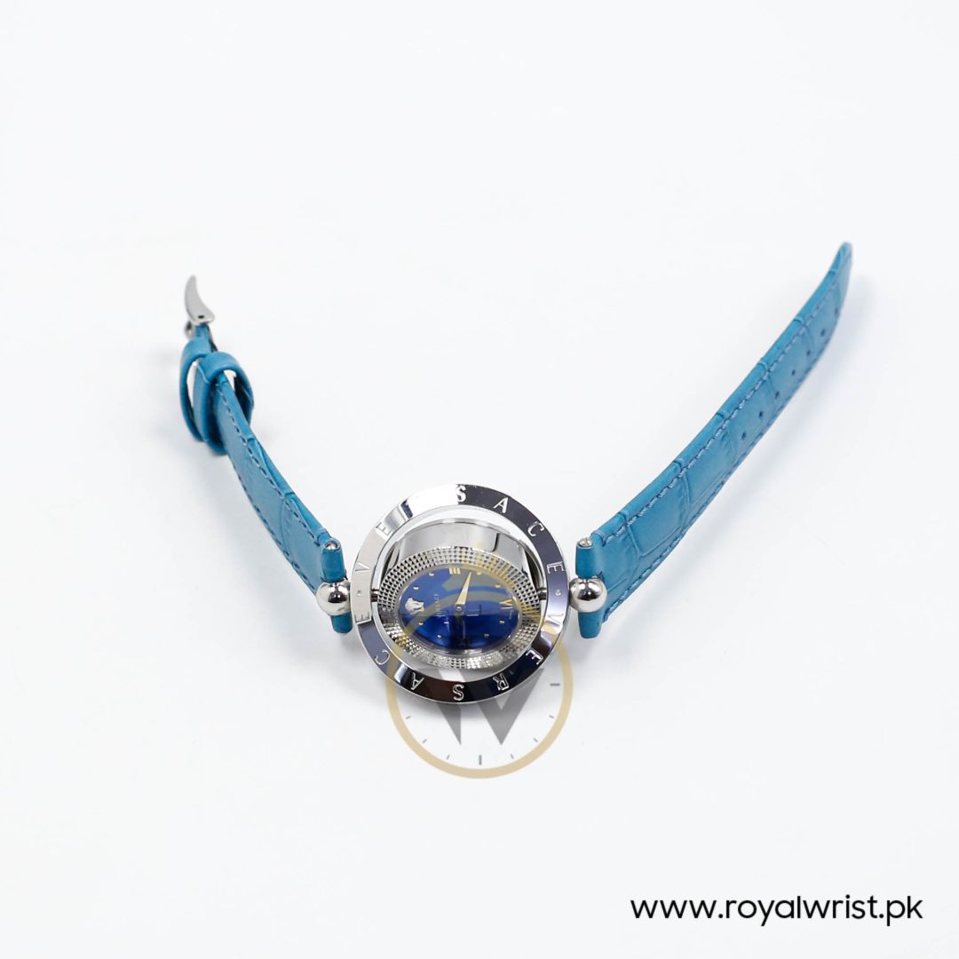Versace Women’s Quartz Swiss Made Sky Blue Leather Strap Blue Dial 34mm Watch VE7900220 (Like New) - Image 4