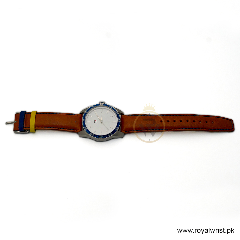 Tommy Hilfiger Men’s Quartz Brown Leather Strap White Dial 42mm Watch 1790928/3 Like New - Image 6