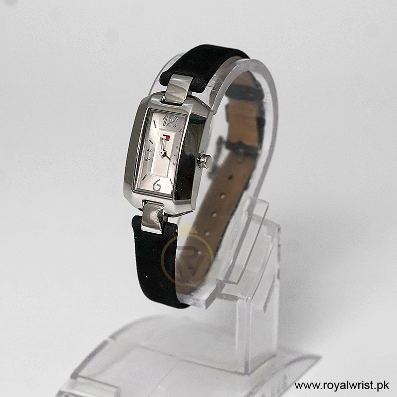 Tommy Hilfiger Women’s Quartz Black Leather Strap Silver Dial 20mm Watch 1780657-1 (Like New) - Image 2